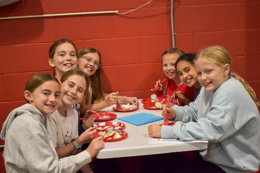 Students visit veterans